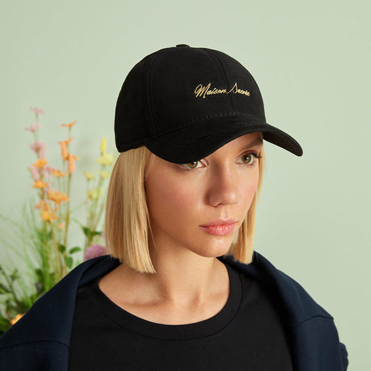 Black Cap front detailed view