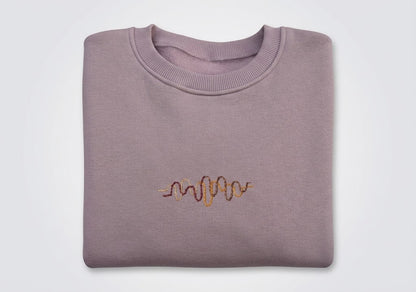 Momeni Vivaldi Autumn Lilac Sweatshirt hand-embroidered by women artisans, oversized cotton blend